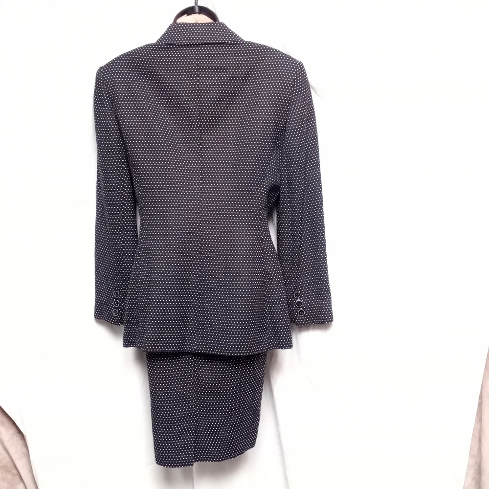 OSCAR by Oscar de la Renta Polka-dot Skirt Suit - Picture 8 of 9